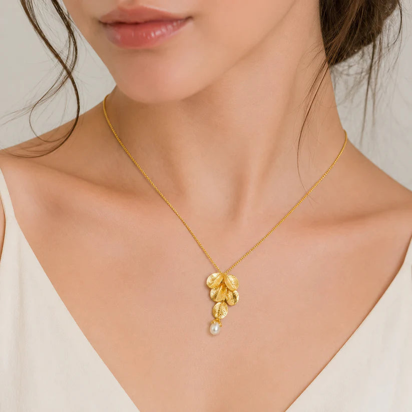 14K Gold Leaf Pearl Long Necklace