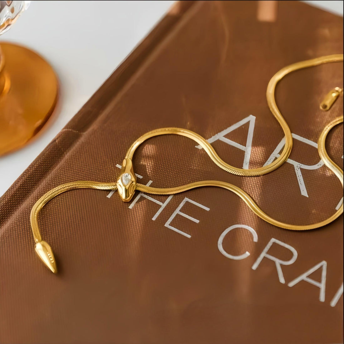 14K Gold Snake Diamond Collarbone Necklace