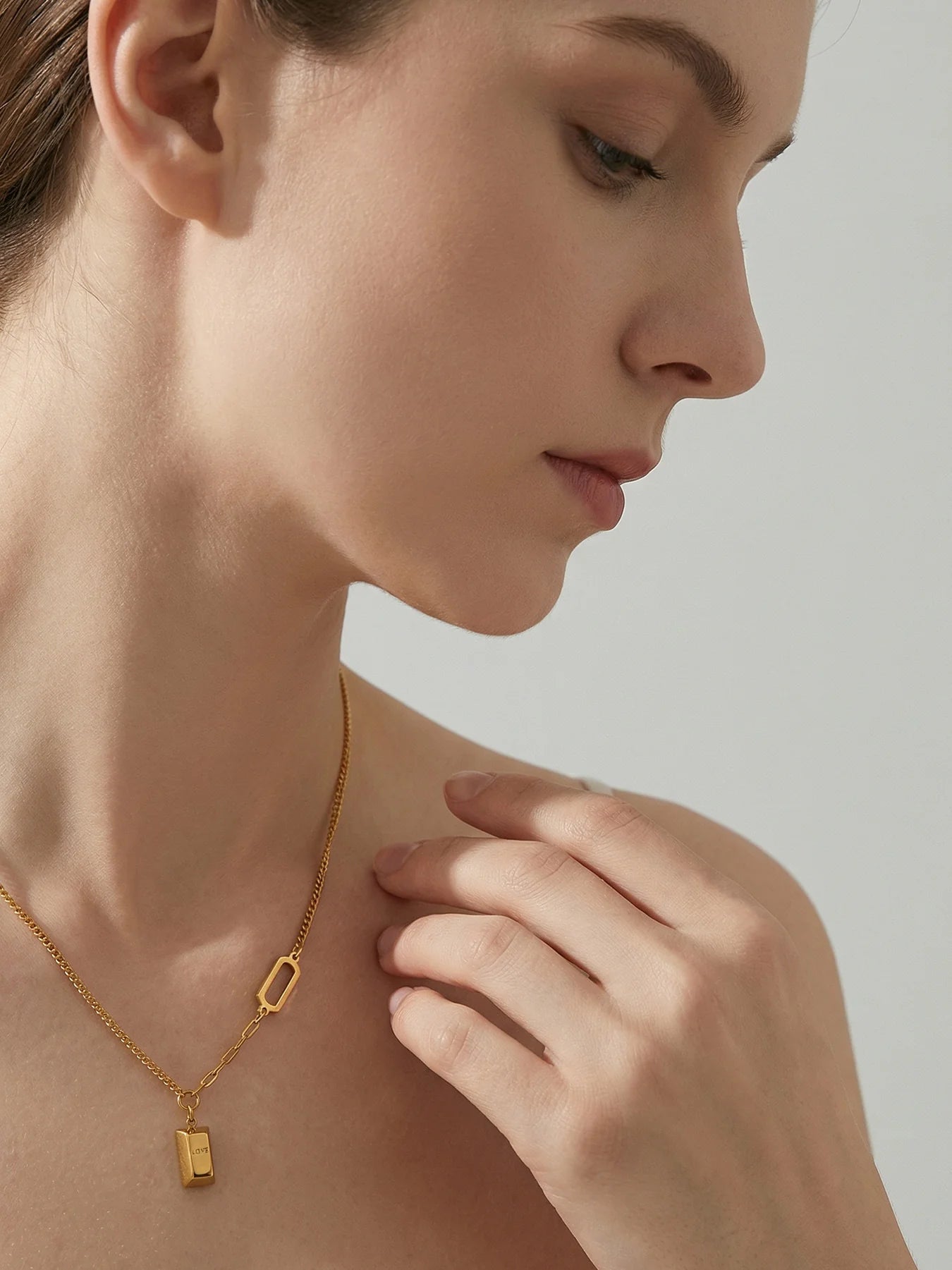 14K Textured Necklace