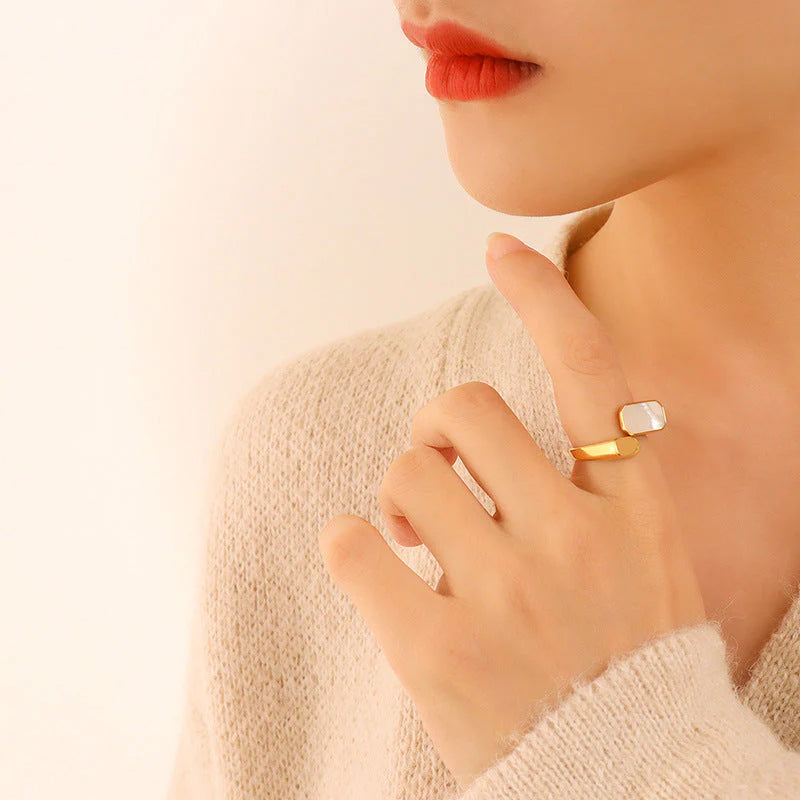 Azure Shell 18K Gold Open Ring