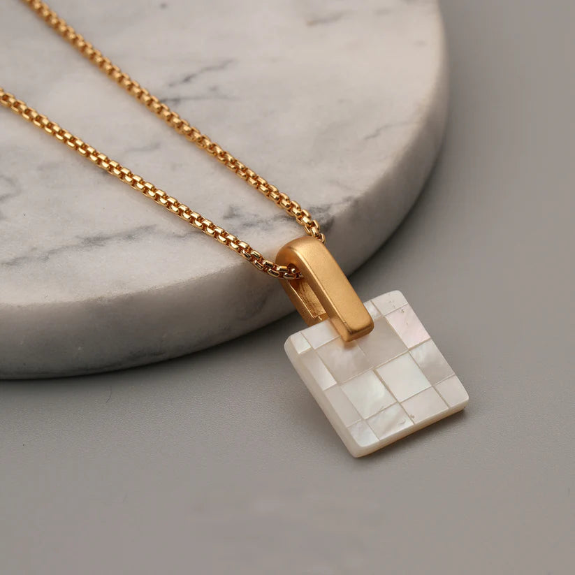 14K Gold Mother of Pearl Square Pendant Necklace