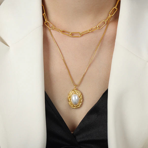 Vintage Muse 18K Gold Double Layered Pearl Necklace